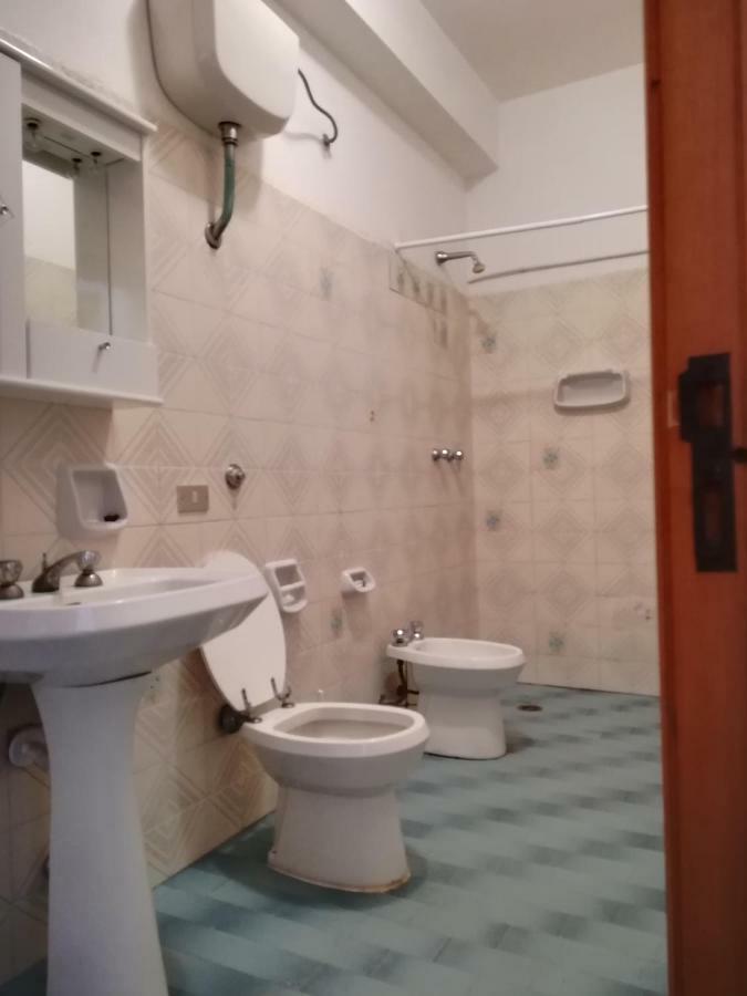 דירות פסקיצ'י Casa Vacanze Pizzone מראה חיצוני תמונה